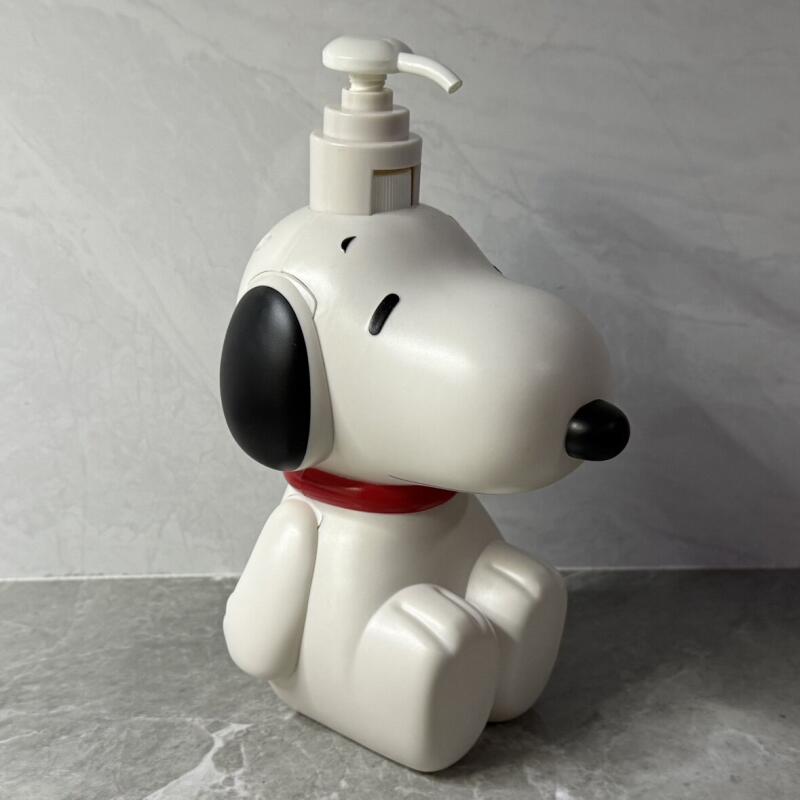 Kawaii Snoopy Dispenser Bottle - Home Goods Bathroom Storage ulasan dan harga
